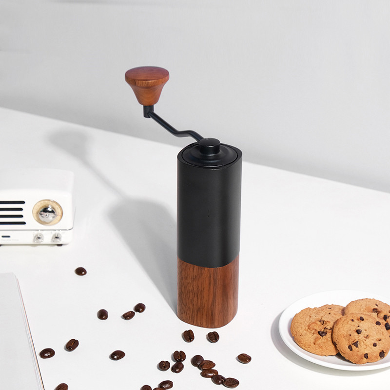 Handkaffeemühle · Aluminium & Walnuss mit Edelstahl-Kegelmahlwerk – Bild 2